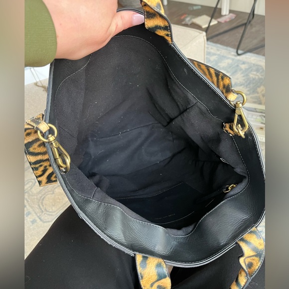 DRIES VAN NOTEN leather leopard tote with shoulder strap - Picture 8 of 12